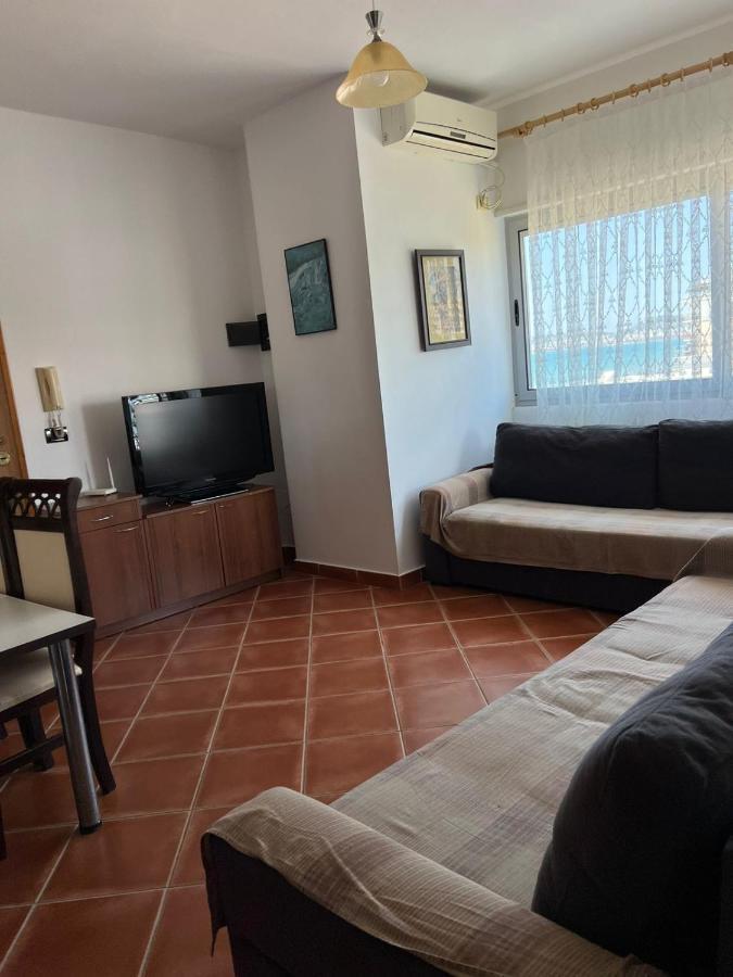 Leo Apartament Durres Exterior photo