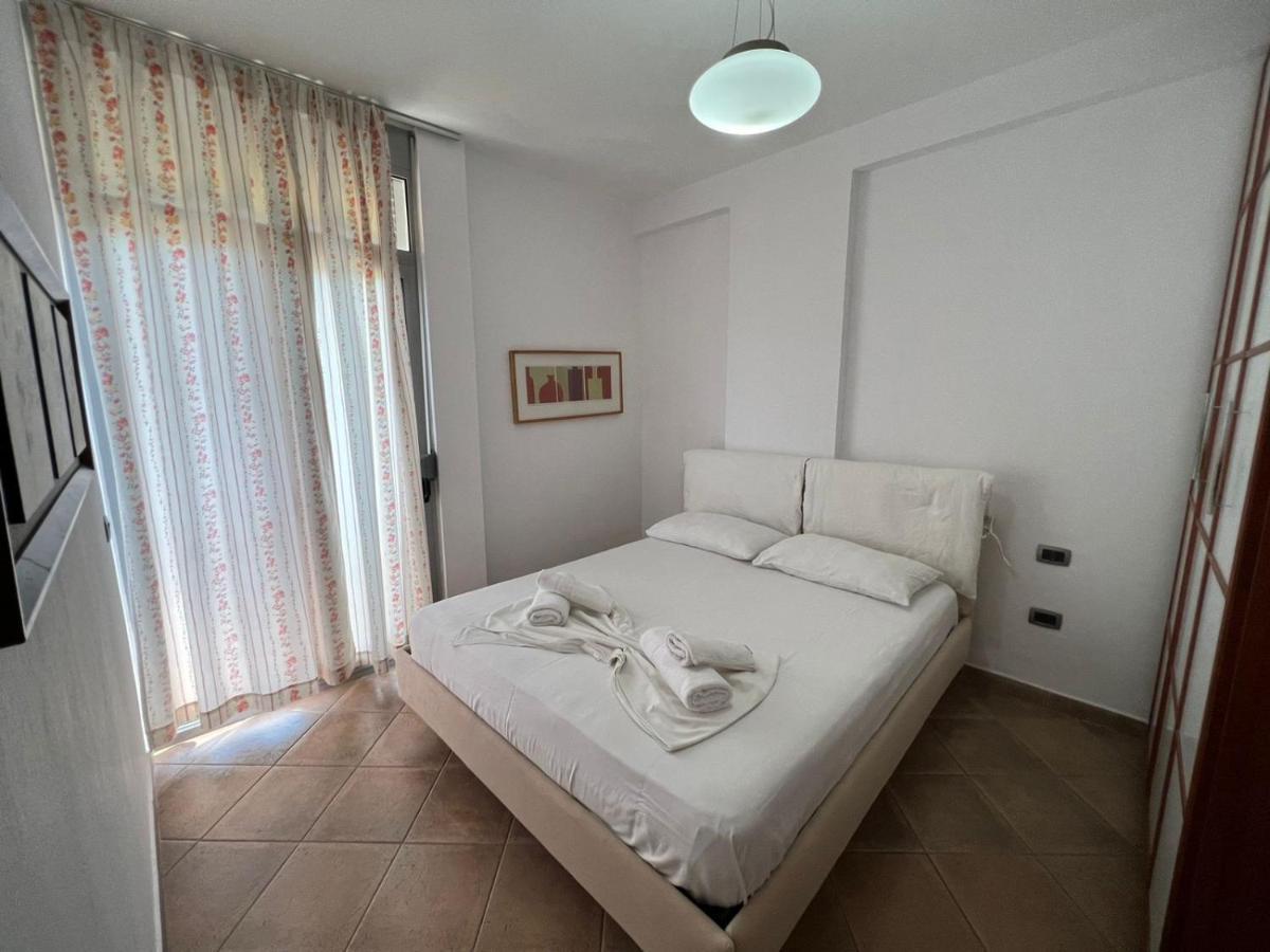 Leo Apartament Durres Exterior photo